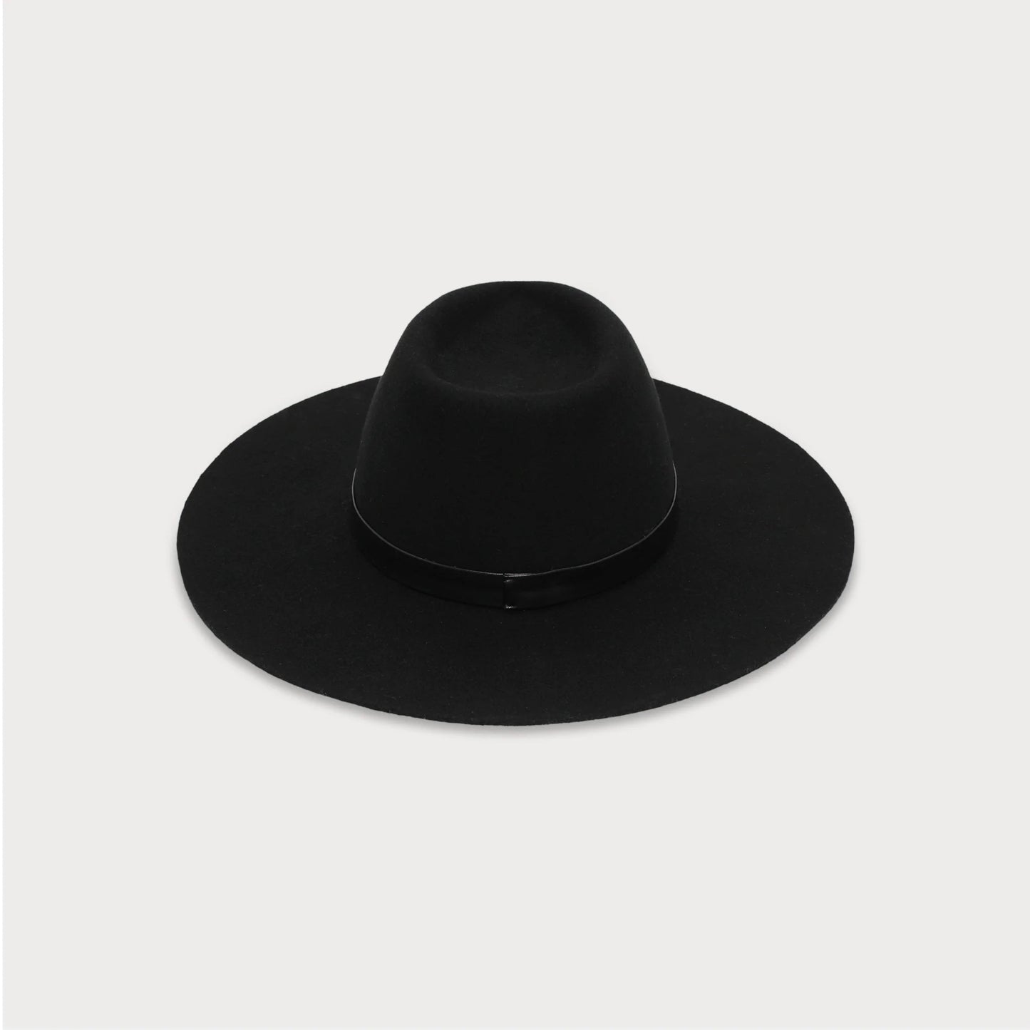 Ace of Something | Nyx Fedora | Black