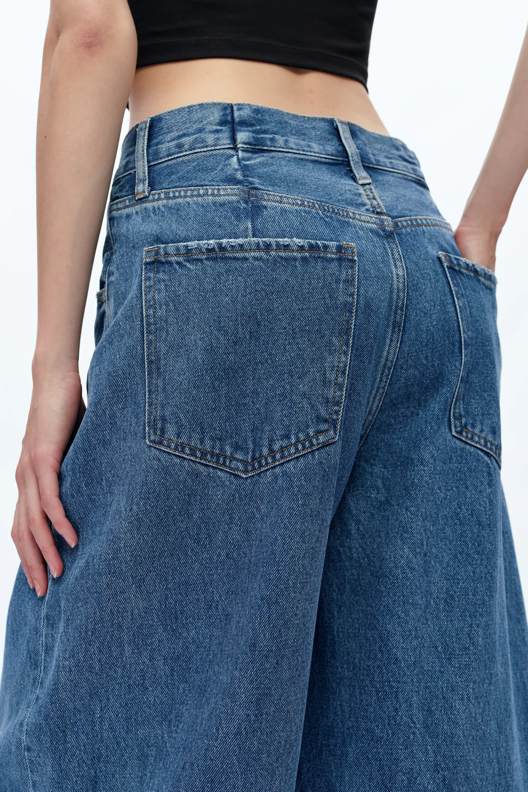 BAYEAS Katia Tailored Barrel Legged Denim Jeans | Stellar