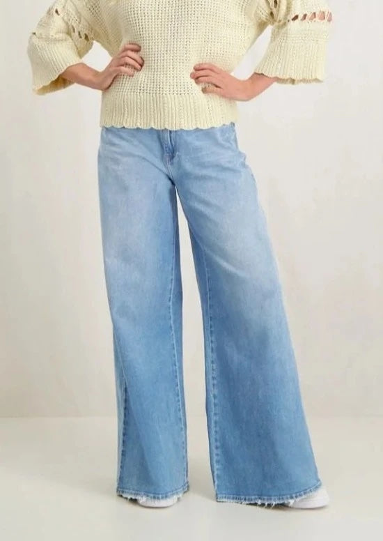 Circle Of Trust - Harley Duchess Wide Leg Flared Jeans - Precious Blue