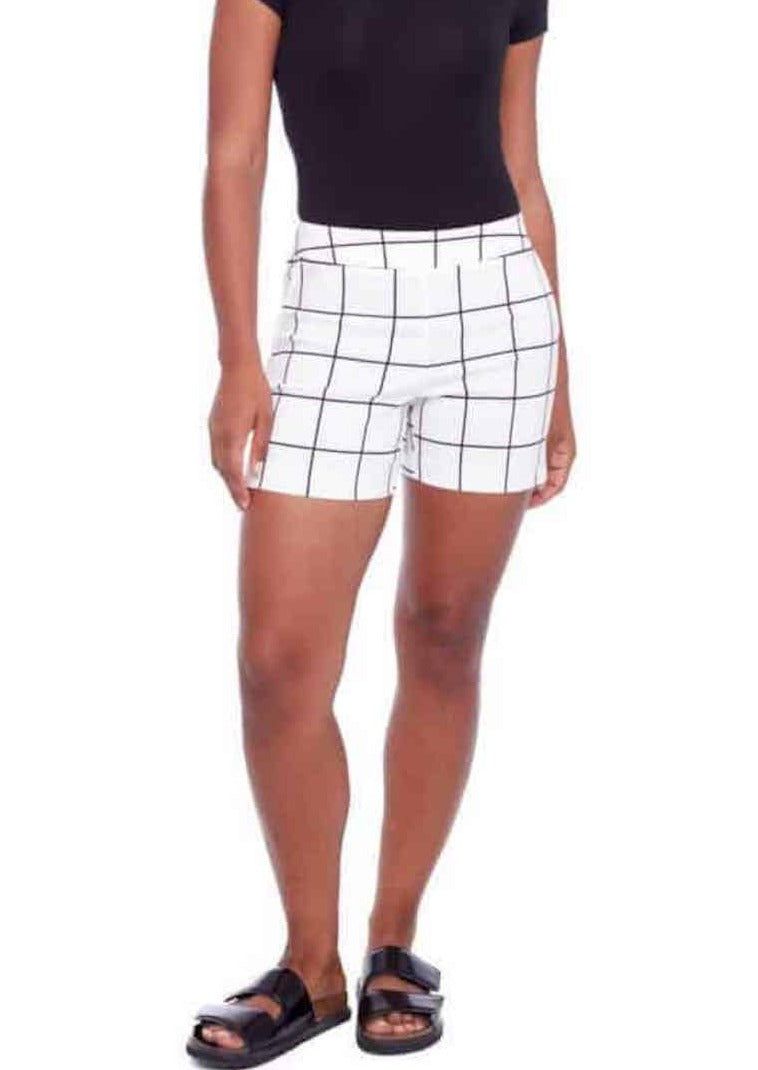 I Love Tyler Madison - Teacup Short - Black & White