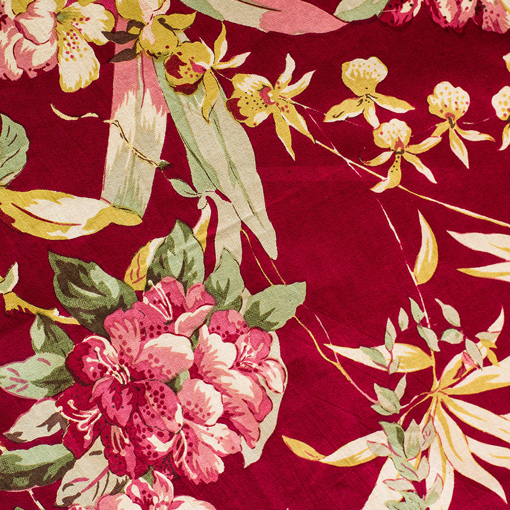 April Cornell Cotton Tablecloth | Cranberry Hydrangea, Designed Canada