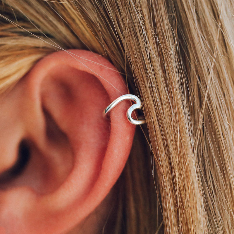 Pura Vida Wave Ear Cuff | Silver