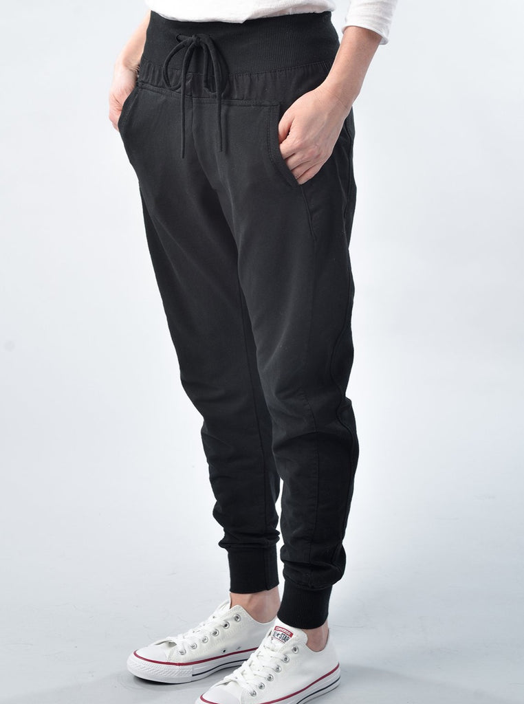 Suzy D Ultimate Joggers Cotton Joggers Made in Italy | Black