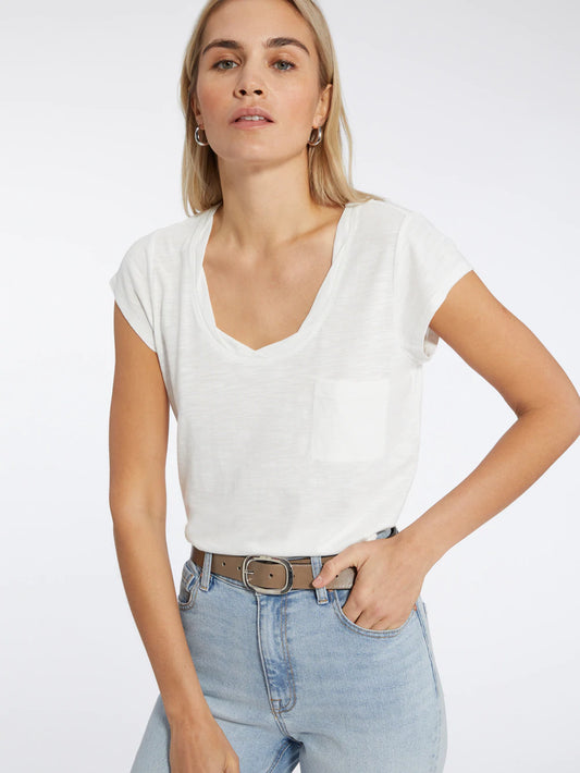 Sanctuary Traveler Twist Tee White | Designed in the USA