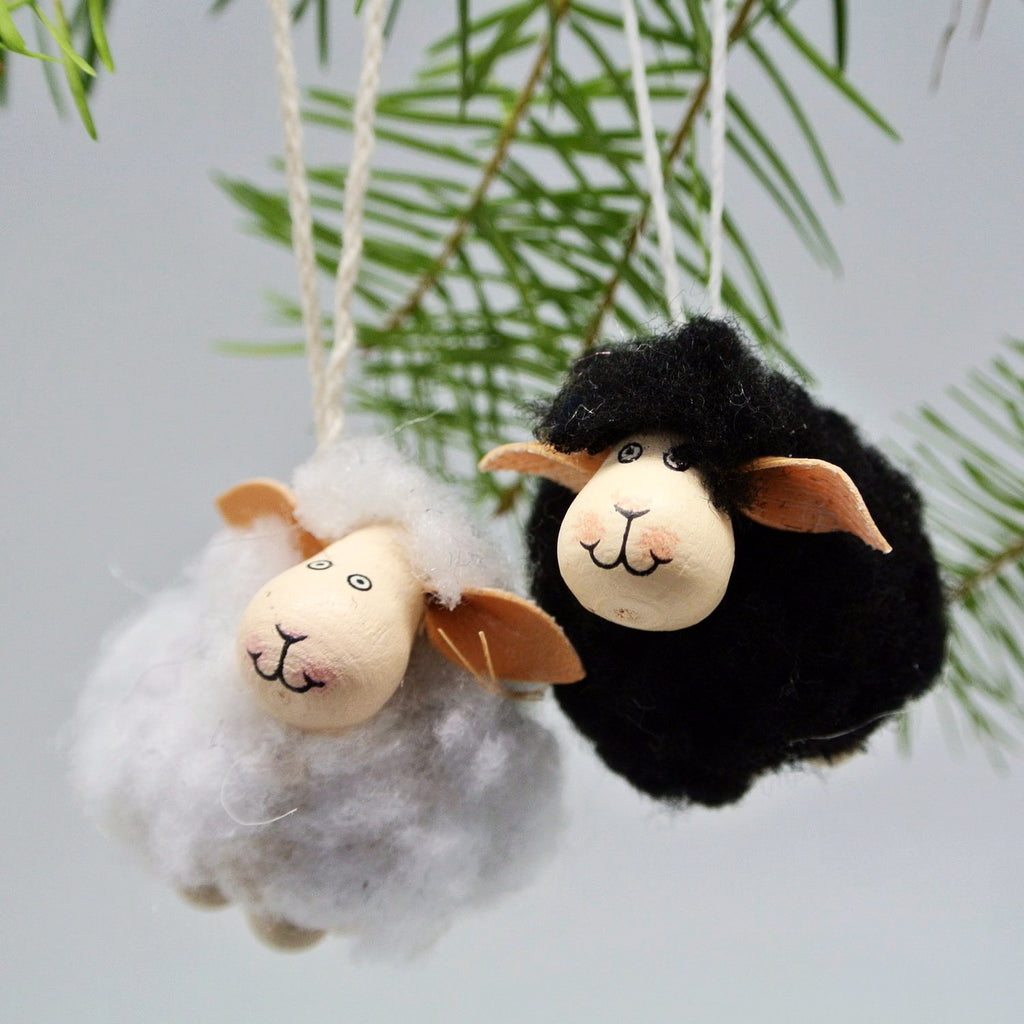 Wooly Sheep Ornament | White & Black