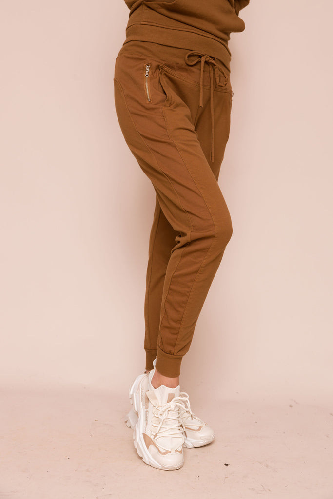 Suzy D Ultimate Joggers Cotton Joggers | Tobacco, Made in Italy
