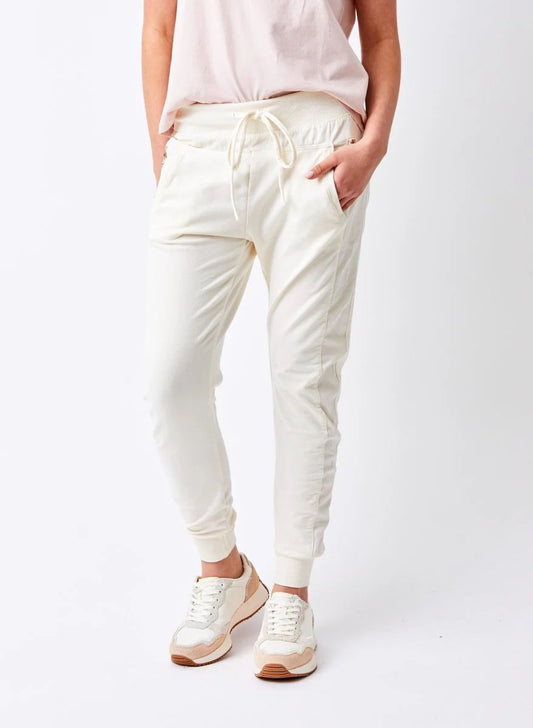 The Ultimate Jogger - Oat