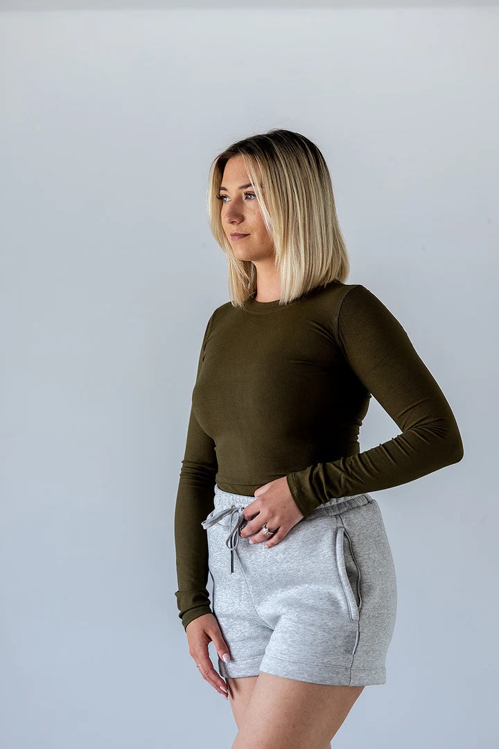 Après Actif Shorts | Cloud Grey, Designed in Toronto