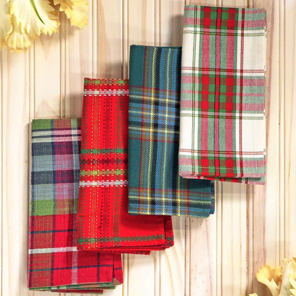 April Cornell Printed Napkins Set of 4 - Christmas Multi