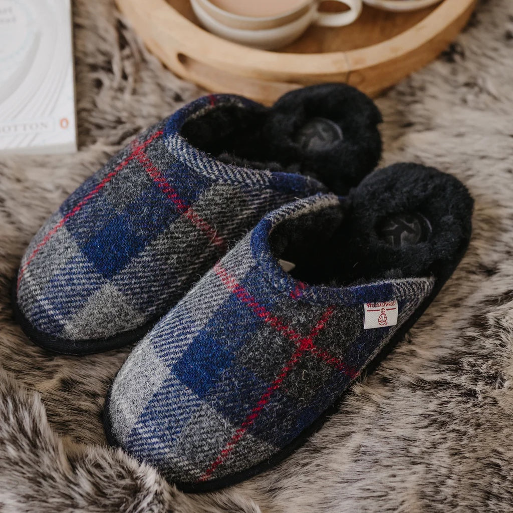 Bedroom Athletics William Harris Tweed Slippers | Navy Black Check