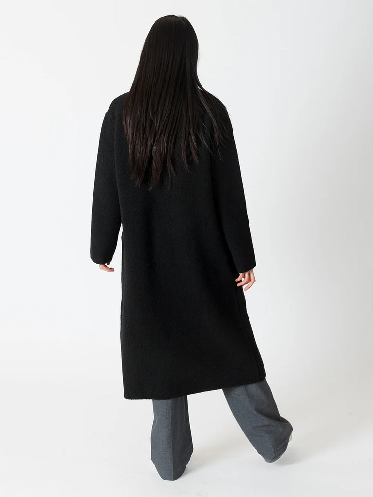 Lyla + Luxe Victoria Oversized Eco Coat | Black, Designed in Canada