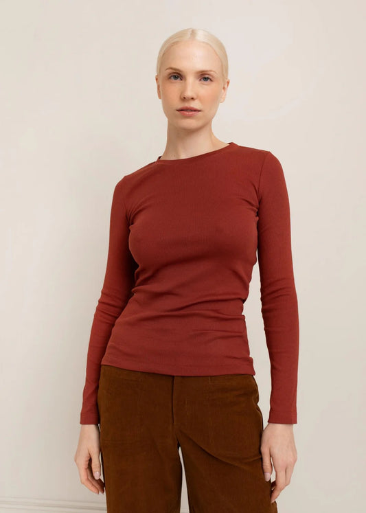 Paper Label Lisa Top Henna | Designed in Canada