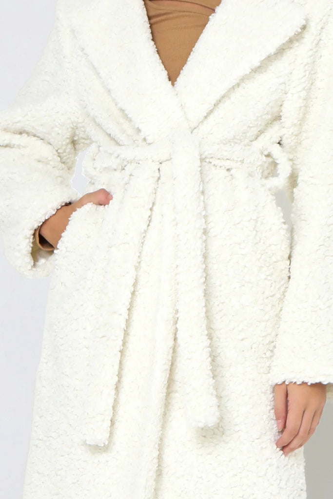 Lost in Lunar - Rose Teddy Coat - Winter White