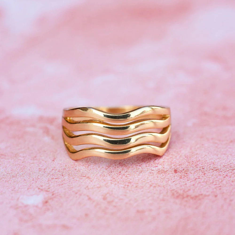 Puravida gold 2025 wave ring
