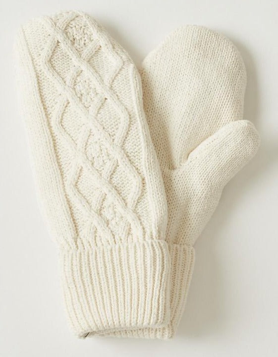 Parkhurst Cable Mittens | Natural