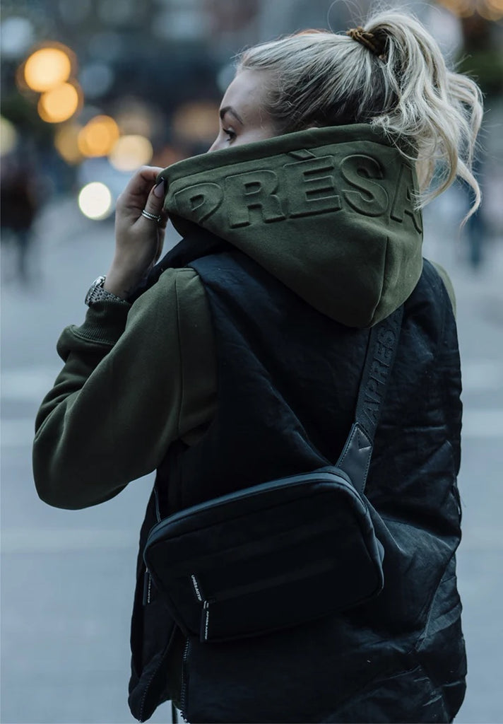 Après Actif Après Belt Bag | Black, Designed in Toronto