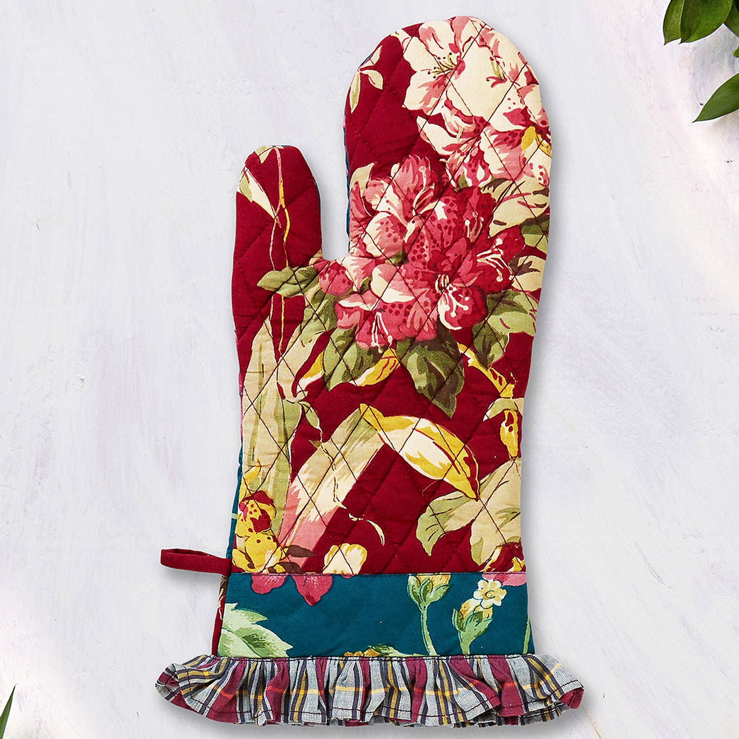 April Cornell Cotton Oven Mitt | Cranberry Cocktail Patchwork