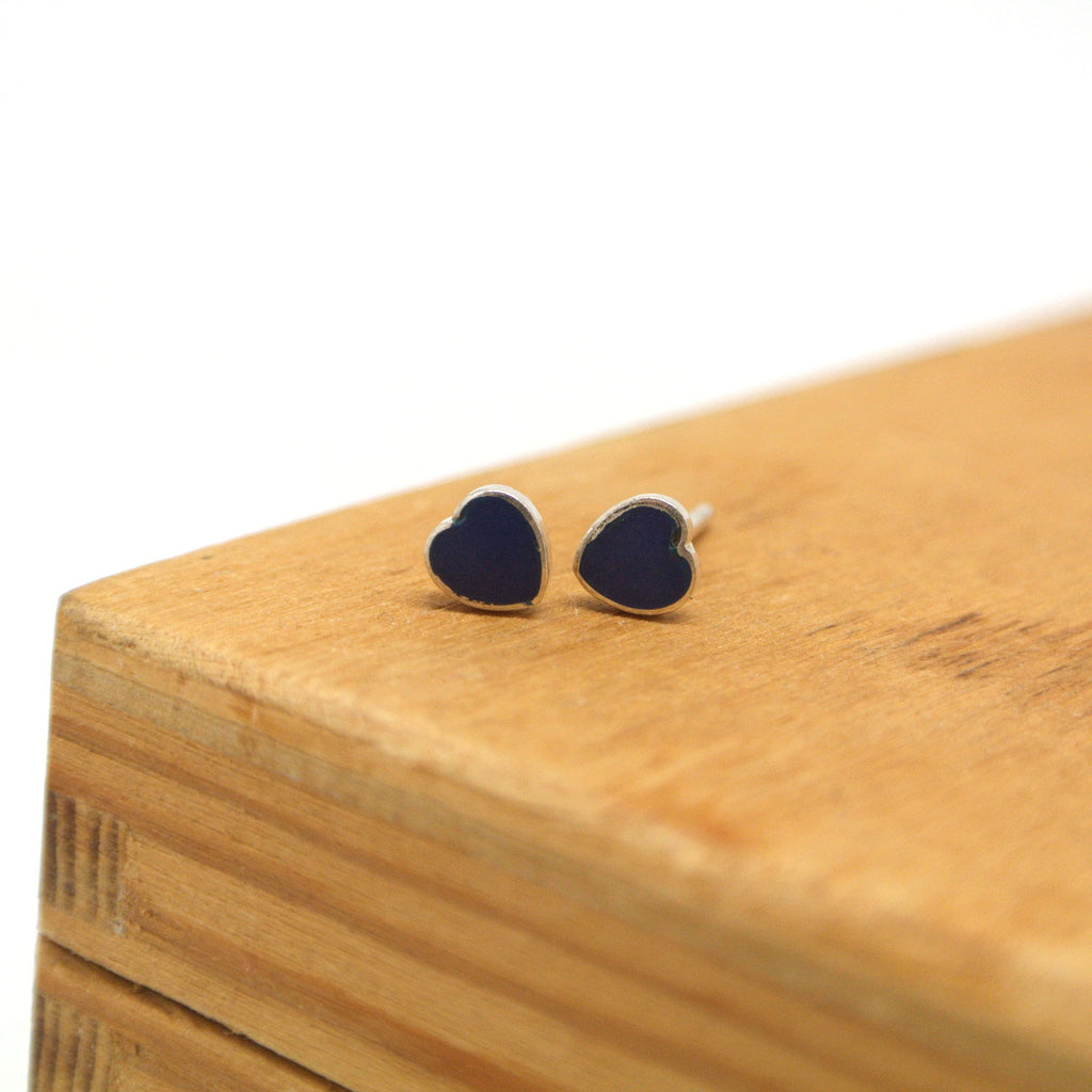 twang and pearl sterling silver studs hearts lapis