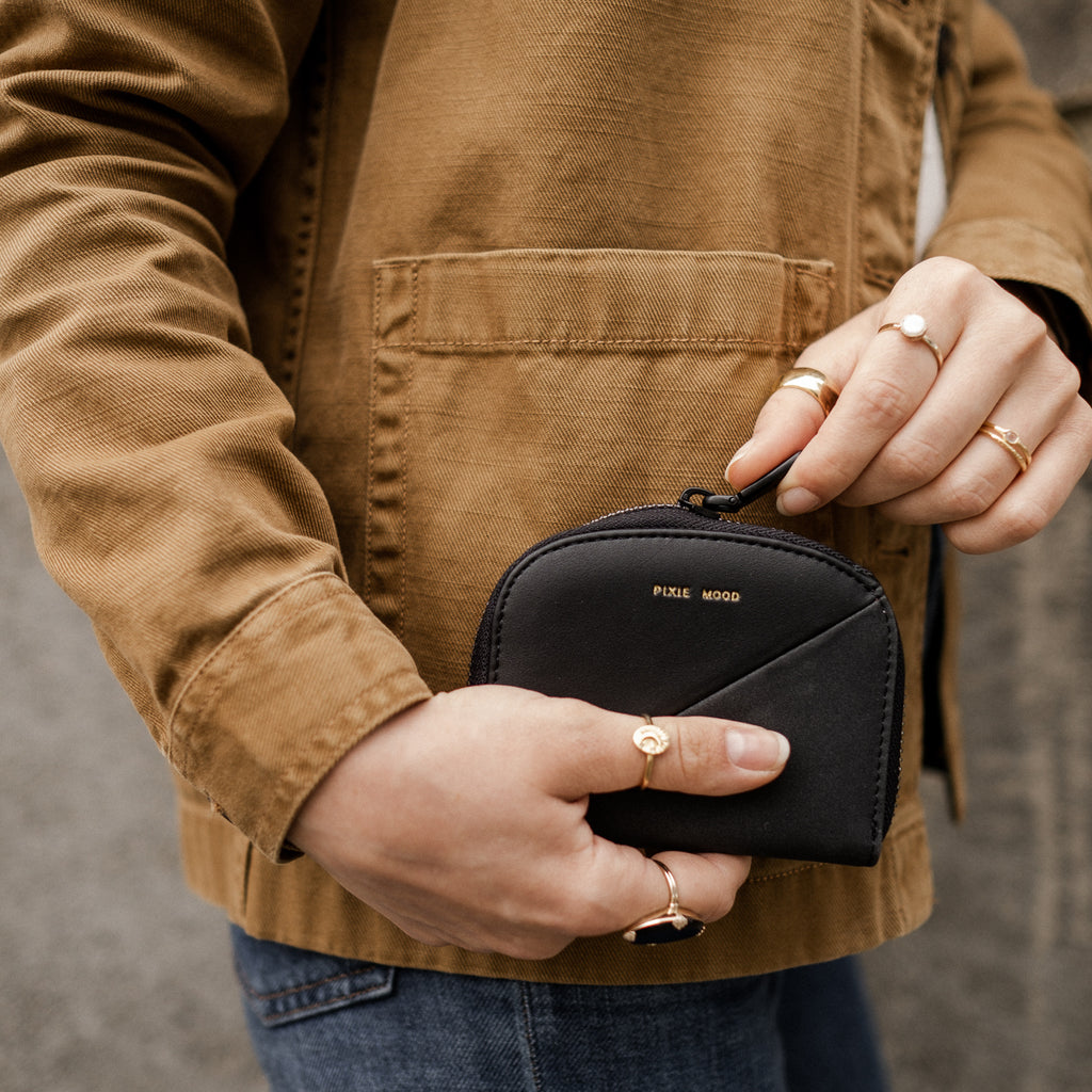 Pixie Mood Ida Card Case | Nubuck Black, Vegan Leather