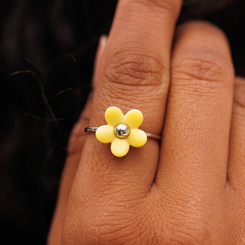 Pura Vida Solstice Enamel Flower Ring Handmade in Costa Rica Twang Pearl